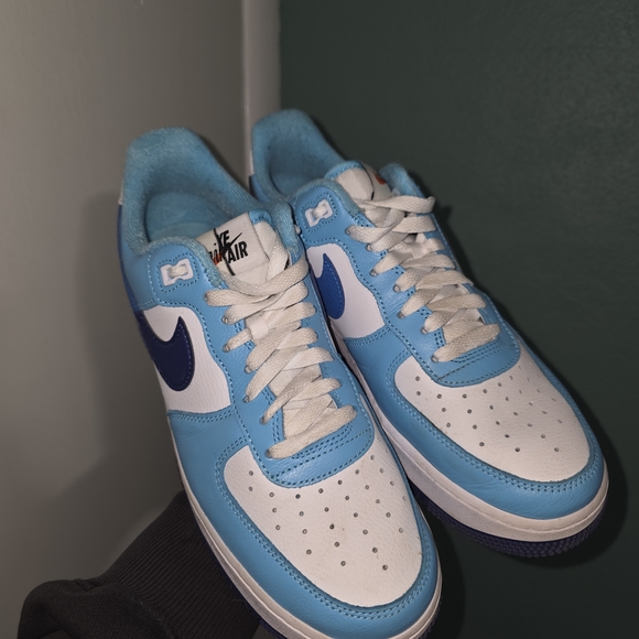 Nike Air Force 1 Low Blue and White Sneakers - Picture 1 of 10